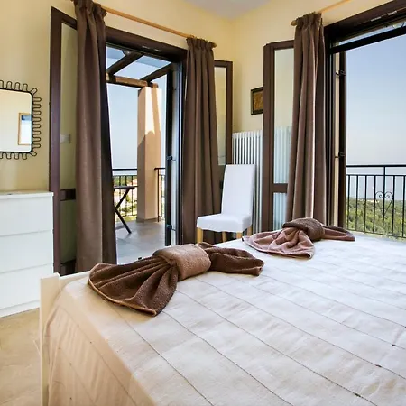 Sleeps 4 Pool Wifi Вилла *